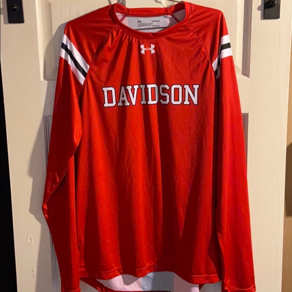New! Davidson Wildcats men’s bball warm up top